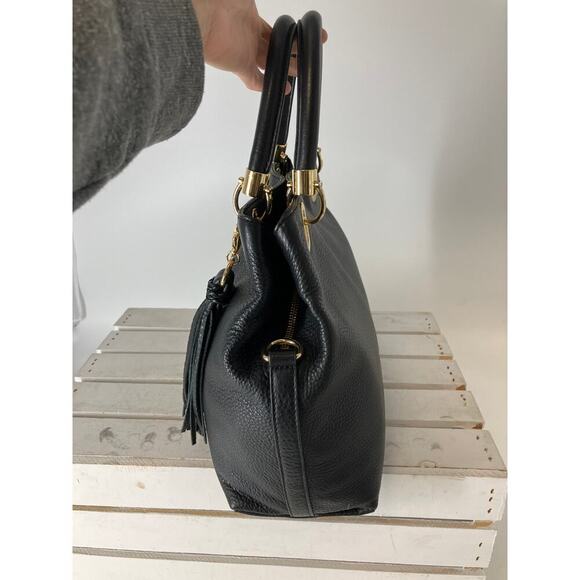 VINCE CAMUTO MEDIUM BLACK PEBBLED LEATHER TASSEL HANDBAG - Picture 3 of 14